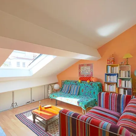 Apartment Lovely Bright Studio In The Centre Presqu'ile