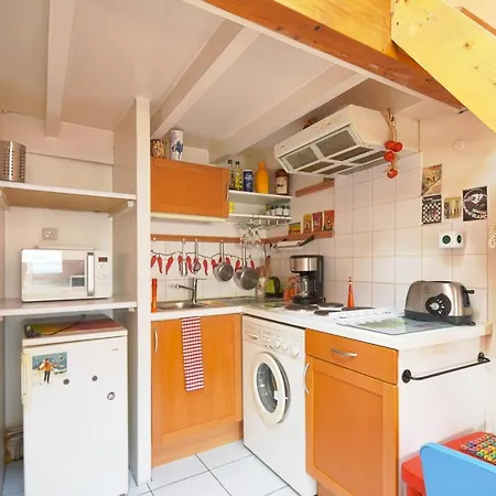 Lovely Bright Studio In The Centre Presqu'ile *